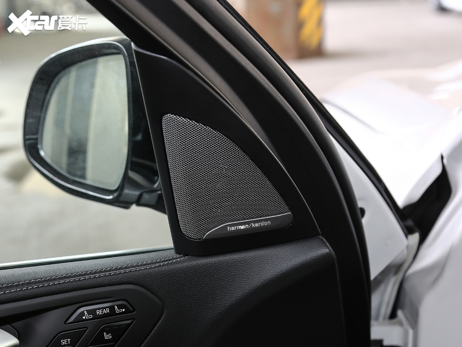 2020RX7 xDrive40i  M\(yn)(dng)b