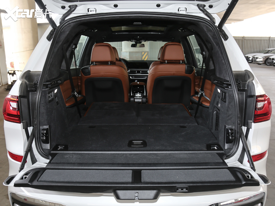 2020RX7 xDrive40i  M\b