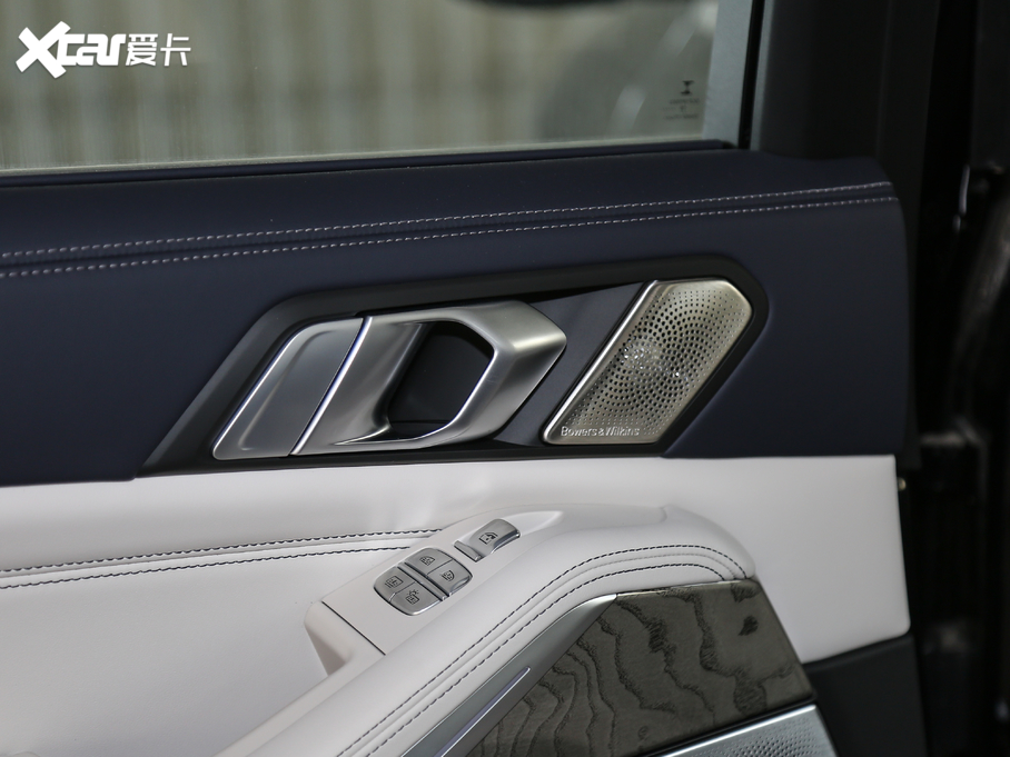 2020RX7 xDrive40i  M\b