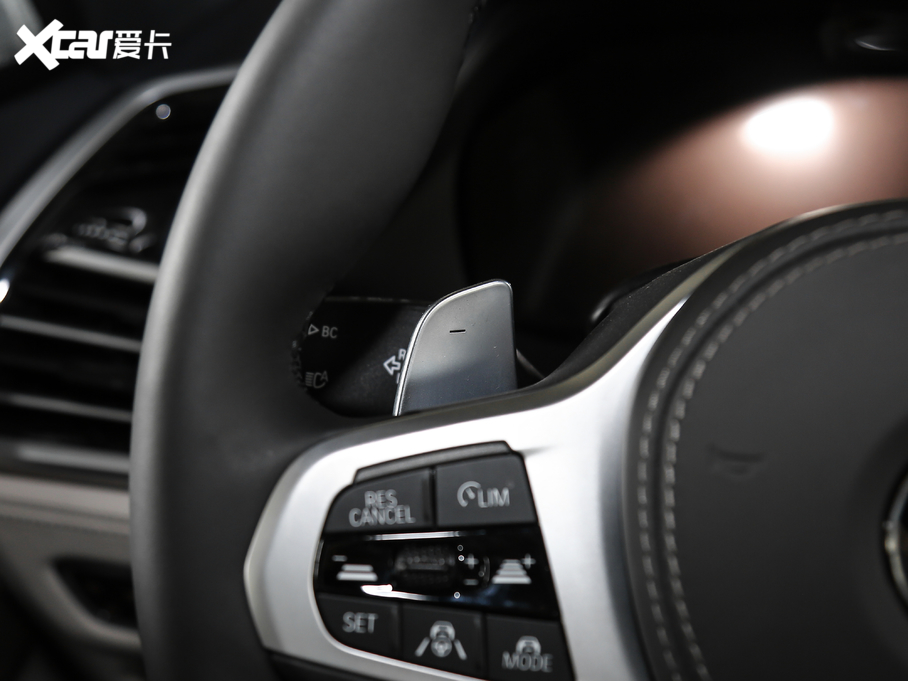 2020RX7 xDrive40i  M\b