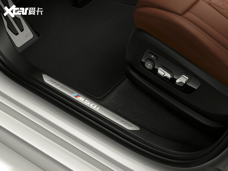 2020RX7 xDrive M50i