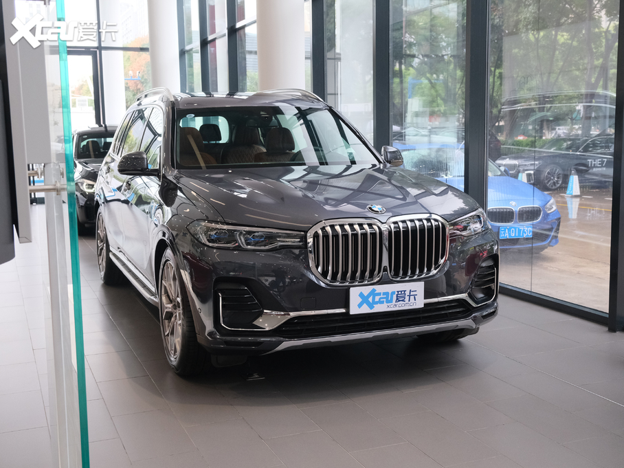 2020RX7 xDrive40i  Ab