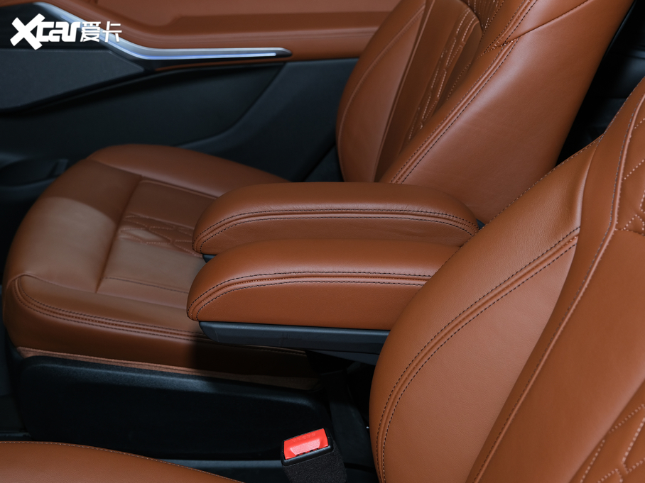 2020RX7 xDrive40i  Ab