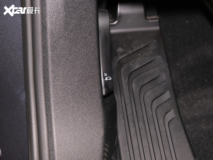 2020RX7 xDrive40i  Ab