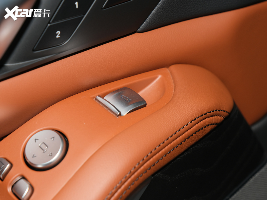 2020RX7 xDrive40i  Ab