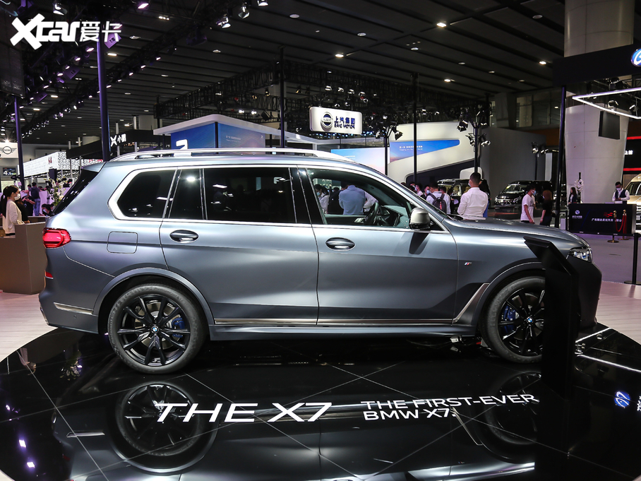 2020RX7 xDrive M50i xҹذ