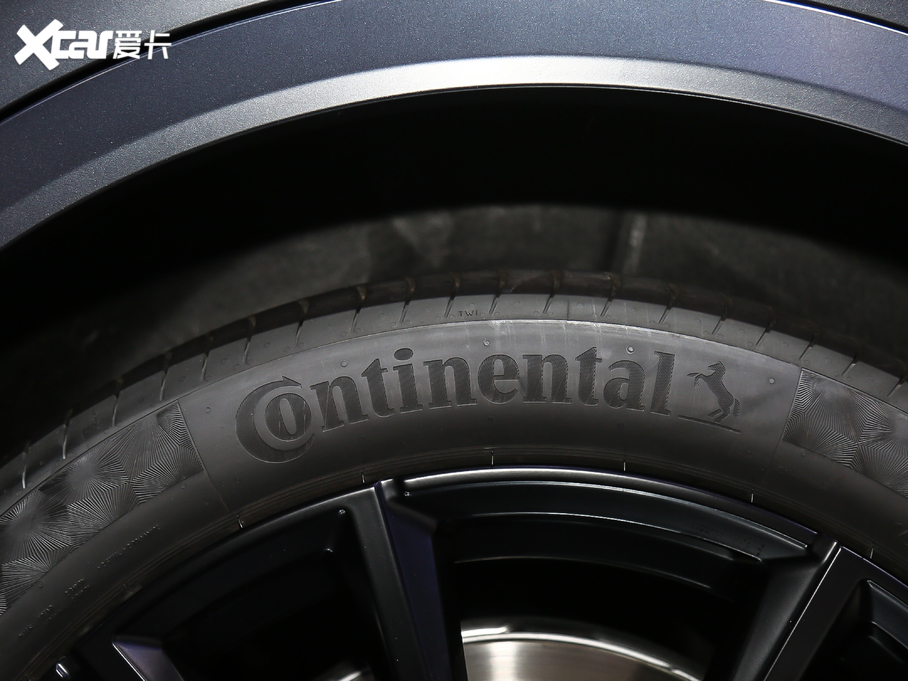 2020RX7 xDrive M50i xҹذ