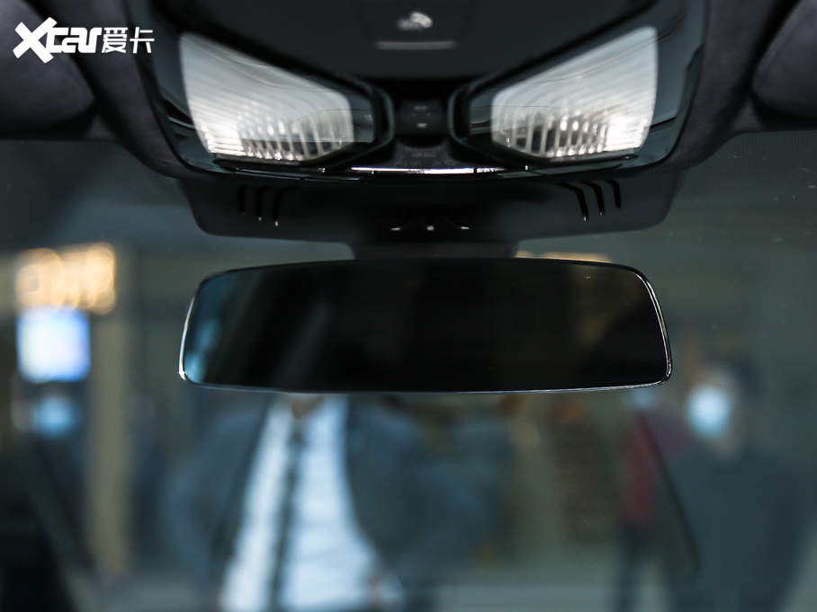 2020RX7 xDrive M50i xҹذ