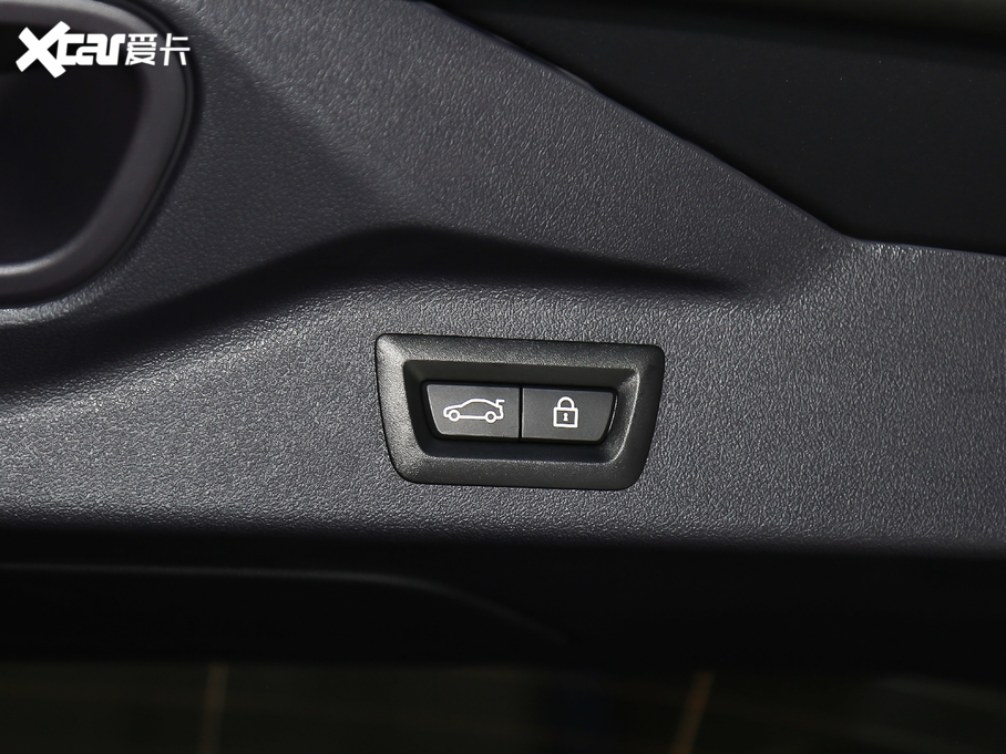 2020RX7 xDrive M50i xҹذ