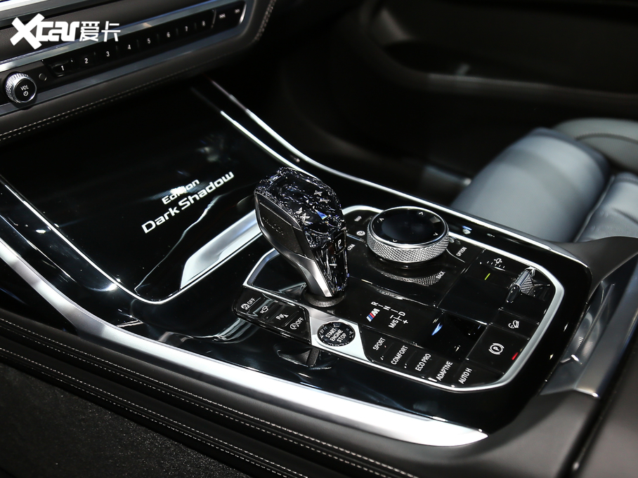 2020RX7 xDrive M50i xҹذ