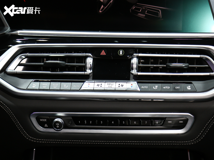 2020RX7 xDrive M50i xҹذ