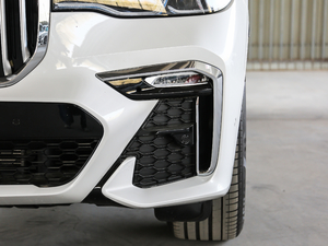 2020xDrive40i  M\b ^