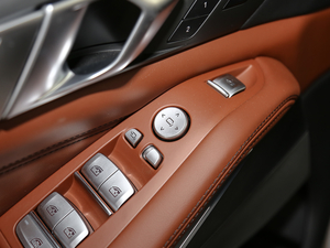 2020xDrive40i  M\(yn)b п؅^(q)