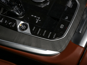 2020xDrive40i  M\(yn)b п؅^(q)