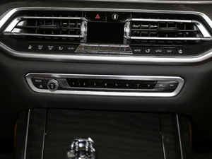 2020xDrive40i  M\b п؅^