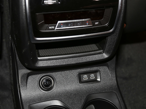 2020xDrive40i  M\b g