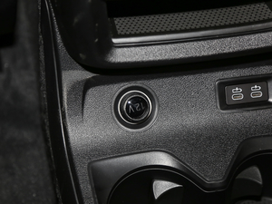 2020xDrive40i  M\b g