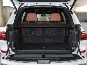 2020xDrive40i  M\b g