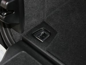 2020xDrive40i  M\b g