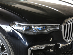 2020xDrive40i  M\b (x)(ji)^