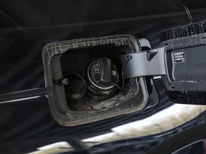 2020xDrive40i  M\(yn)b (x)(ji)^