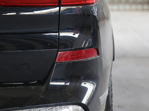 2020xDrive40i  M\(yn)b (x)(ji)^