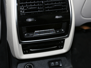 2020xDrive40i  M\(yn)b g