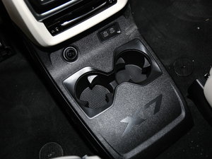 2020xDrive40i  M\(yn)b g