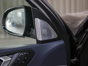 2020xDrive40i  M\(yn)b g