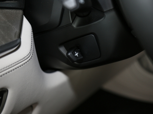 2020xDrive40i  M\(yn)b g