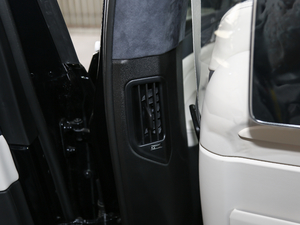 2020xDrive40i  M\(yn)(dng)b g