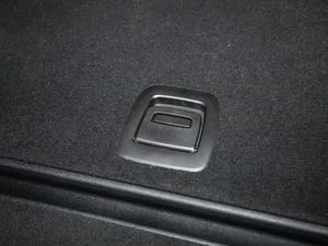 2020xDrive40i  M\b g