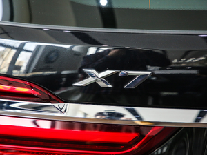 2020xDrive40i I Ab ^