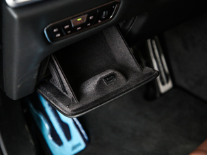 2020xDrive40i I Ab п؅^