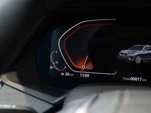 2020xDrive40i  Ab п؅^