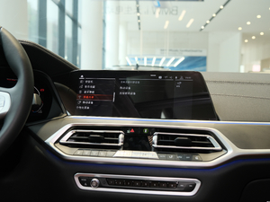 2020xDrive40i  Ab п؅^