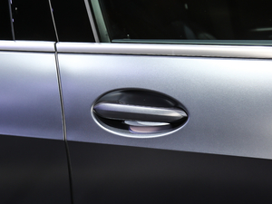 2020xDrive M50i xҹذ ^