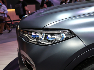 2020xDrive M50i xҹذ (ji)^