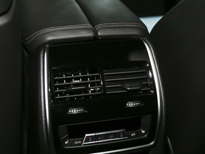 2020xDrive M50i xҹذ g