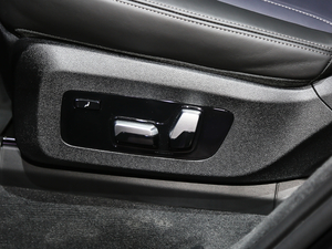 2020xDrive M50i xҹذ g