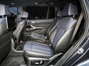 2020xDrive M50i xҹذ 