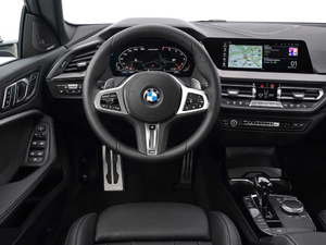 2020M235i xDrive п؅^