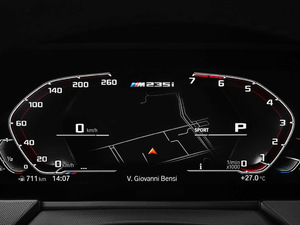 2020M235i xDrive п؅^