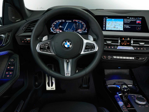 2020M235i xDrive п؅^