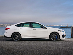2020M235i xDrive w^