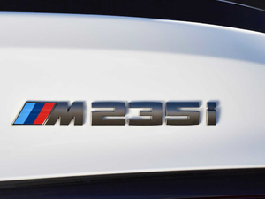 2020M235i xDrive ^