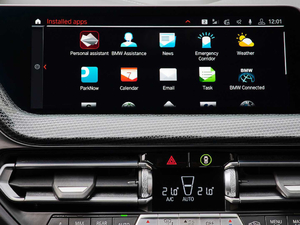 2020M235i xDrive п؅^