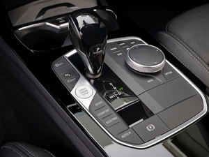 2020M235i xDrive п؅^