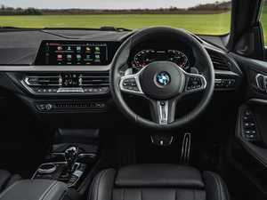 2020M235i xDrive Gran Coupe Ӣ п؅^