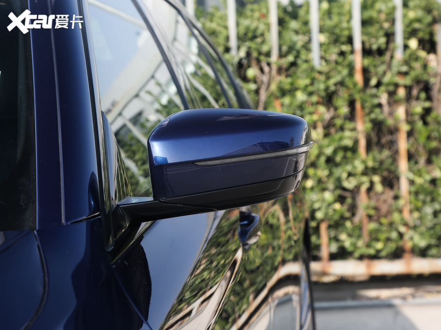 2020R5ϵ(M) 530i Lа M\b